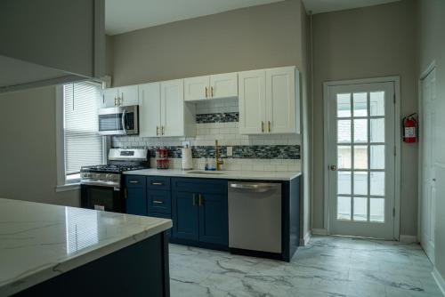 Comfortable Two Bedroom Apartment in Long Branch in Long Branch (NJ)