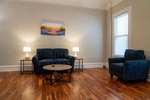 Comfortable Two Bedroom Apartment in Long Branch in Long Branch (NJ)