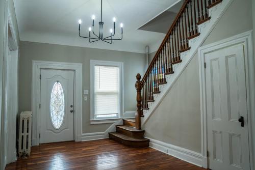 Comfortable Two Bedroom Apartment in Long Branch in Long Branch (NJ)