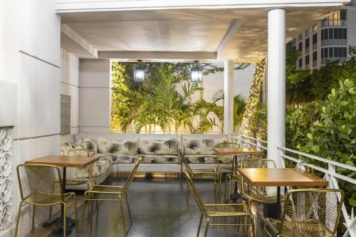 Vista exterior, The Townhouse Hotel in Miami Beach (FL)
