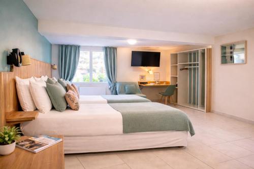 Ресторан, Hotel de Lion sur Mer in Ліон-сюр-Мер