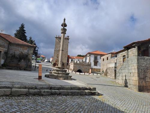 Casa da Figueira Monumentos Históricos (Casa da Figueira Monumentos Historicos) in Aguiar Da Beira