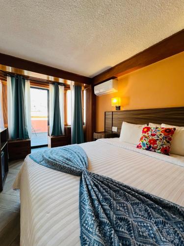 Suites del Jardín Principal in Guanajuato, Mexico