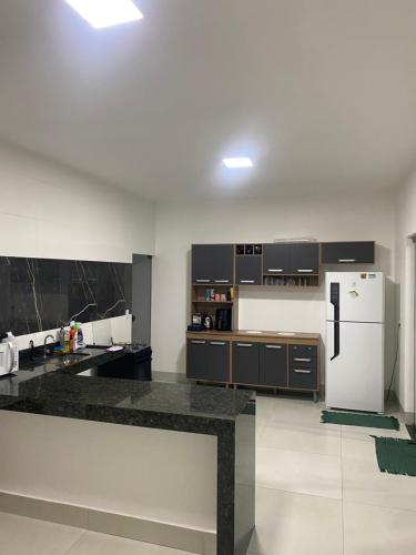 Casa ideal para o moto gp na vila Galvão (Casa ideal para o moto gp na vila Galvao) in Autodromo Ou Parque Lozandes