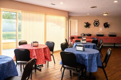 Alvin Extended Stay - image 26