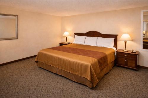 Alvin Extended Stay - image 37