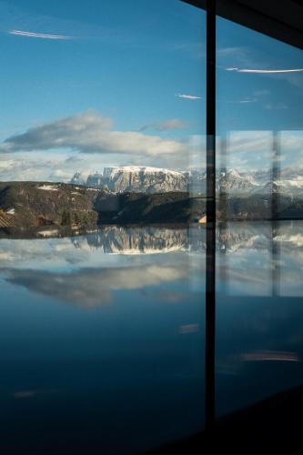 Luis & die Buabm - Gasthof Jenesien Hotel de charme Gries