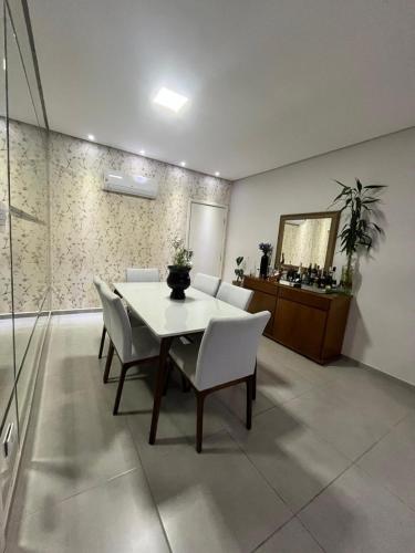 餐飲選擇, Apto Moderno no Centro - Completo e Confortável (Apto Moderno no Centro - Completo e Confortavel) in 亞美利卡納