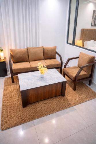 Luxury Apartment in Westland with Balcony & City View – khách sạn tại Westlands