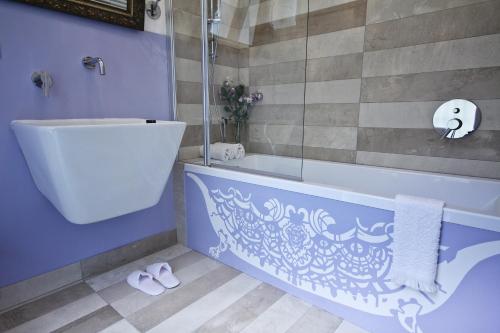 Casa Bertagni – Bologna, KY
