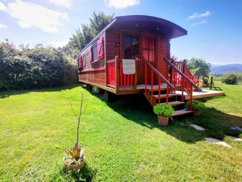 La Roulotte du Cagire - 4 pers - Pyrénées gîte à louer Lodes