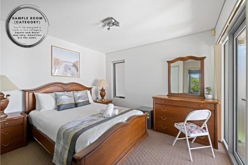 Deluxe Waterfront Queen Room in Caringbah South - Gorgeous Views All Around - Shared Bathroom in 薩瑟蘭郡