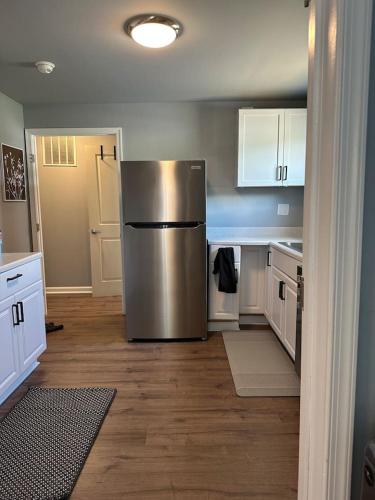 Gated 3BR Apartment in Westminster Private Parking in 威斯敏斯特