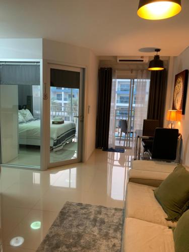 Exterior view of คอนโด Grandbeach-1 A306