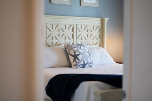 Indian Harbour Beach Club - image 18