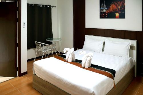 room detail thumbnail 0