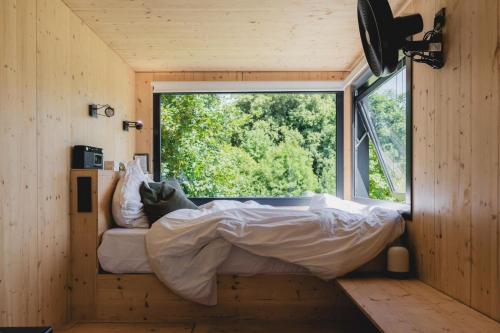 Richecourt - Parcel Tiny House - Tiny House 2 vue lac en Picardie MAE-3503 in 克雷西塞爾河畔