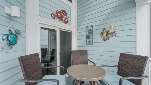 Saltwater Freedom in Waterfront/beach