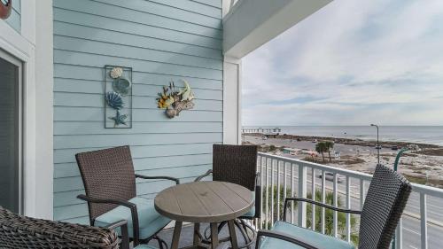 Saltwater Freedom in Waterfront/beach