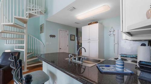 Saltwater Freedom in Waterfront/beach