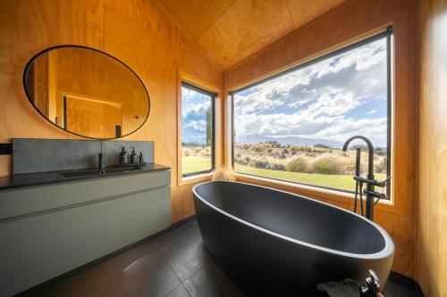 Facilities, Mana Waiora Retreat - Luxury in Raw Wilderness in Te Anau