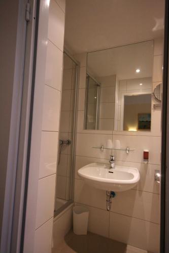 Altstadt Hotel - image 8