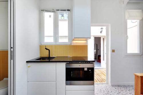 Cosy apartment 2P close to Sacre-Coeur - image 3