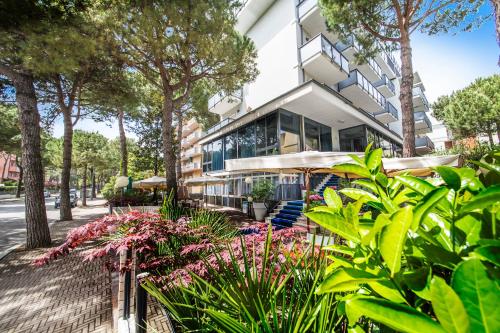 

Renzo Hotel