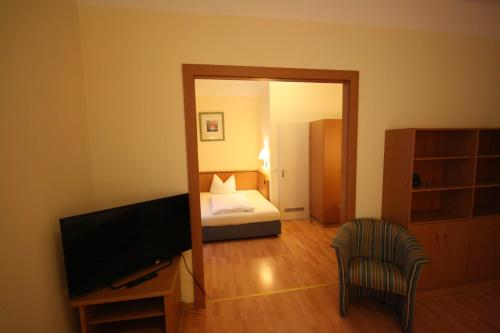 Altstadt Hotel - image 14