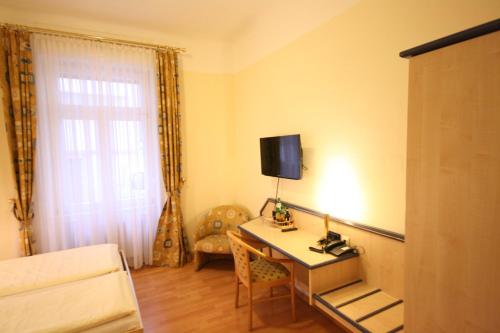 Altstadt Hotel - image 13