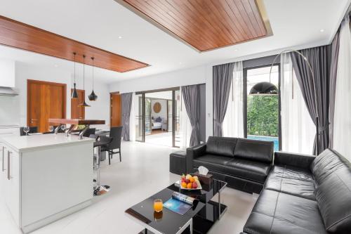 Karon Beach Pool Villa - Sha Extra Plus