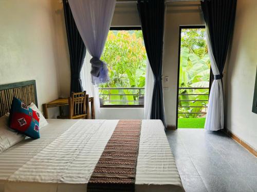 2 king beds