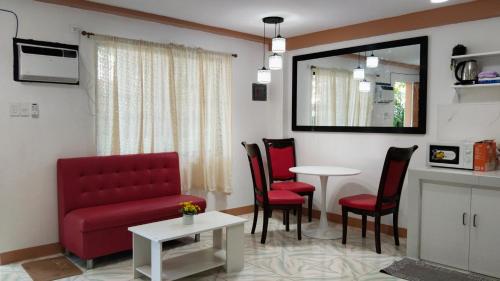 Instalaciones, RM Apartments in Danao