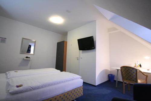 Altstadt Hotel - image 12