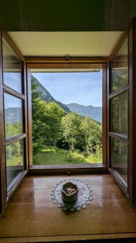 Bovec Views - Hut in the Forest in Kal-Koritnica