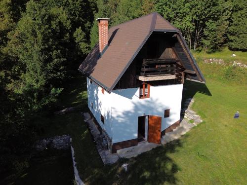 Bovec Views - Hut in the Forest in Kal-Koritnica