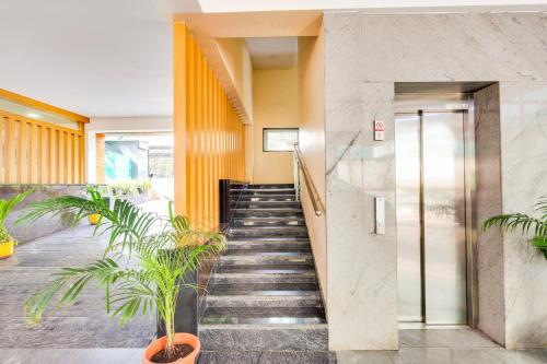 Entrance, OYO Townhouse Visakhapatnam in Dwaraka Nagar