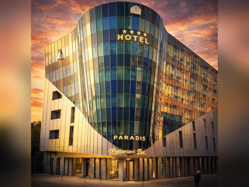 Vedere exterior, Hotel Paradis in Cluj- Napoca