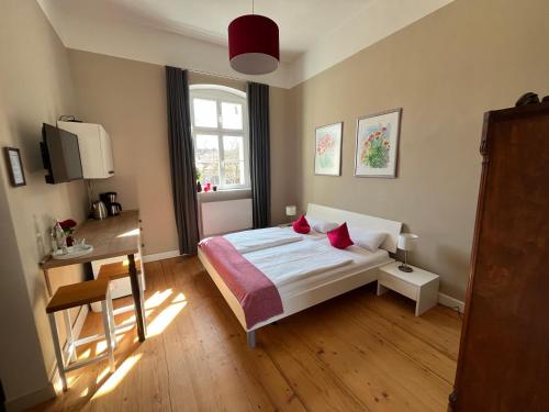 20qm Gastezimmer im historischen Pfarrhaus in Pielenhofen - Pettendorf