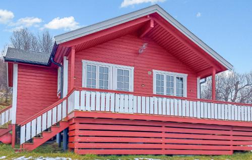 . Nice Home In Botenhamn With House A Mountain View
