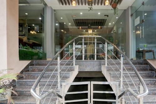 Entrance, Collection O by OYO Railway Station Road Near Clock Tower in Ludhiana