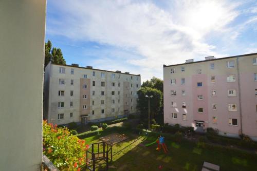 Spacious Victus Apartment with a Balcony Near the Beach by Noclegi Renters - image 4