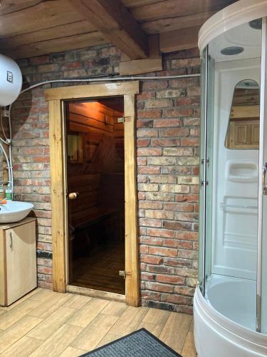 Kupaonica, Kaimo Turizmo Sodyba Šniūrai (Kaimo Turizmo Sodyba Sniurai) in Moletai Rajonas