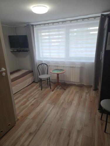 1 twin bed