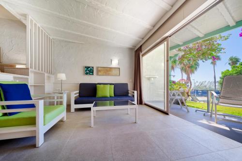 Bull Boutique Casas Carmen - image 5