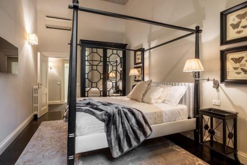 Acciaiuoli Luxury Suite by MMega - image 10