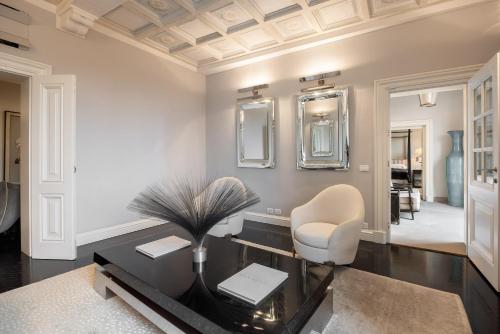 Acciaiuoli Luxury Suite by MMega - image 6