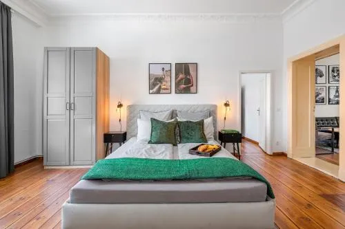 TheBödiker Group & Family Apartment, 3 BR, 1 Living room, 2 Bathrooms, ideal for bigger groups of 4 -9 Guests in Berlin, Deutschland