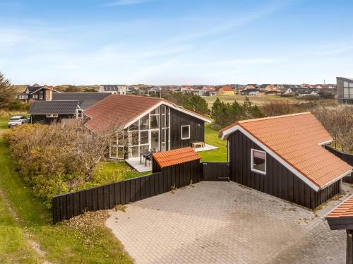 Lovely Holiday Home With Sauna Located 200 Meters From The North Sea In Klitmøller - image 5