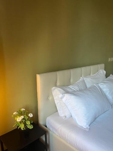 Wake Up to St Peter s - Spectacular Vatican View Apartment 3